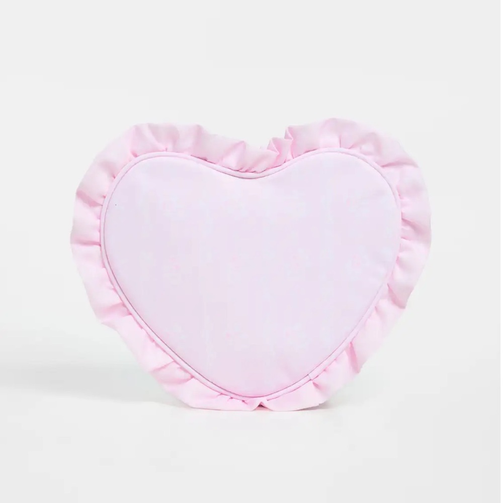NWT Stoney Clover Lane High Tea Printed Ruffle Heart Pouch - Picture 2 of 5